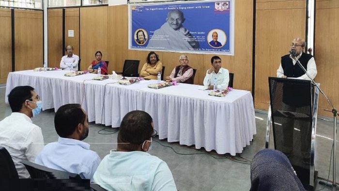  BU holds seminar on Gandhi’s engagement with Islam
