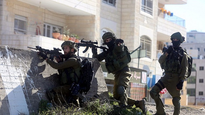 Israeli forces kill Palestinian in camp raid