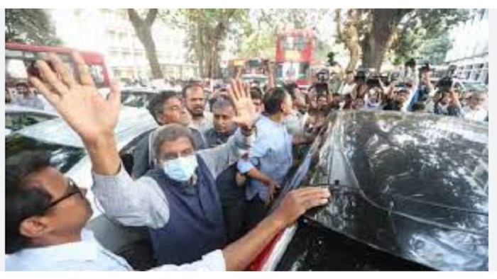 Prothom Alo editor gets six weeks’ anticipatory bail in DSA case