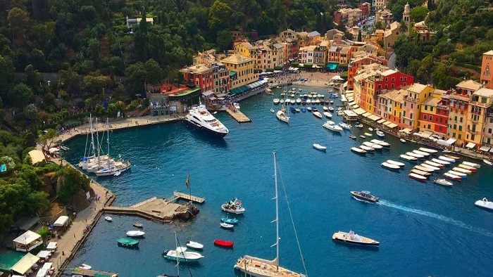 Portofino, Italy Slaps Fines On Tourists For Taking Selfies